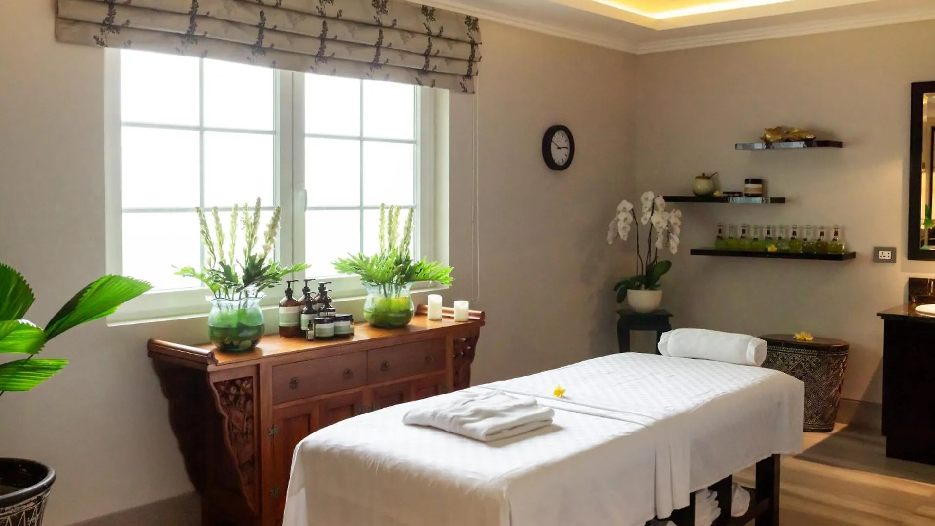 Resort Cascades Suites Ubud  Indonesia